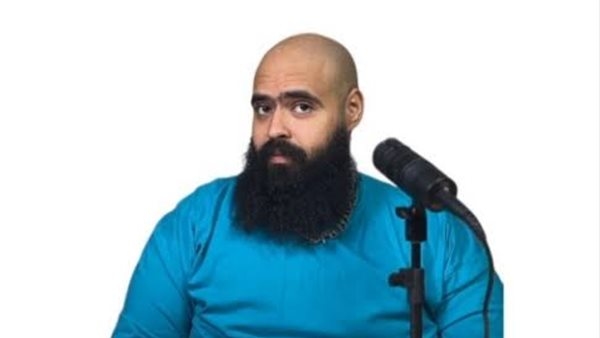 "بسبب الخروج عن الآداب العامة".. حبس البلوجر محمد عبد العاطي على ذمة التحقيقات