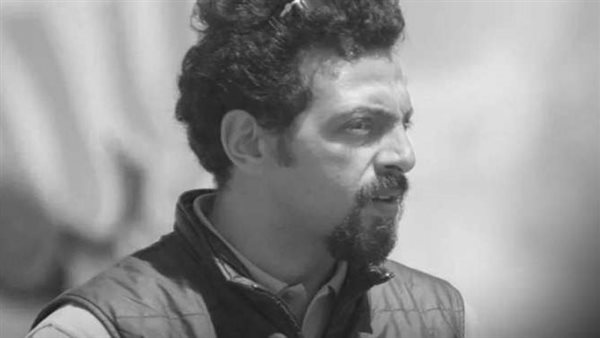 أبرزهم صبري فواز ومروان حامد.. نجوم الفن يتوافدون على عزاء تيمور تيمور