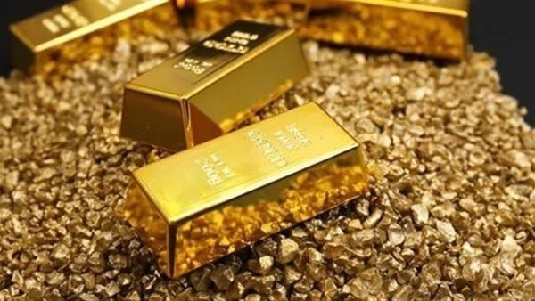 الذهب يرتفع قبيل صدور بيانات التضخم الأمريكي