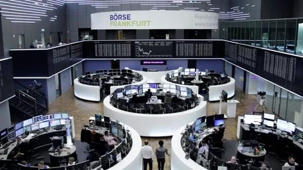 الأسهم الأوروبية تتكبد خسائر أسبوعية بعد أسوأ جلسة منذ أبريل