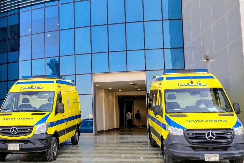 إصابة 6 أشخاص في حادث تصادم ميكروباص ونقل على الطريق الصحراوي بالإسكندرية
