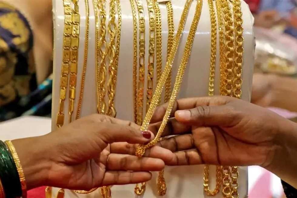 كم يسجل عيار 21 الآن بعد آخر تراجع في سعر الذهب اليوم الأربعاء 25 يونيو 2025
