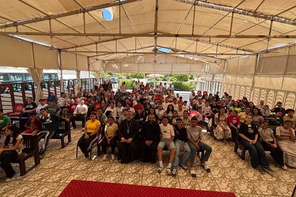 «الغالي ثمنه فيه».. مؤتمر لابناء المرحلة الإعدادية بإيبارشية طيبة (صور)
