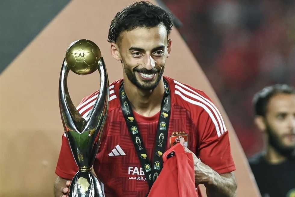 الأهلي يفاجئ أحمد عبد القادر بهذا القرار.. مدحت شلبي يكشف التفاصيل