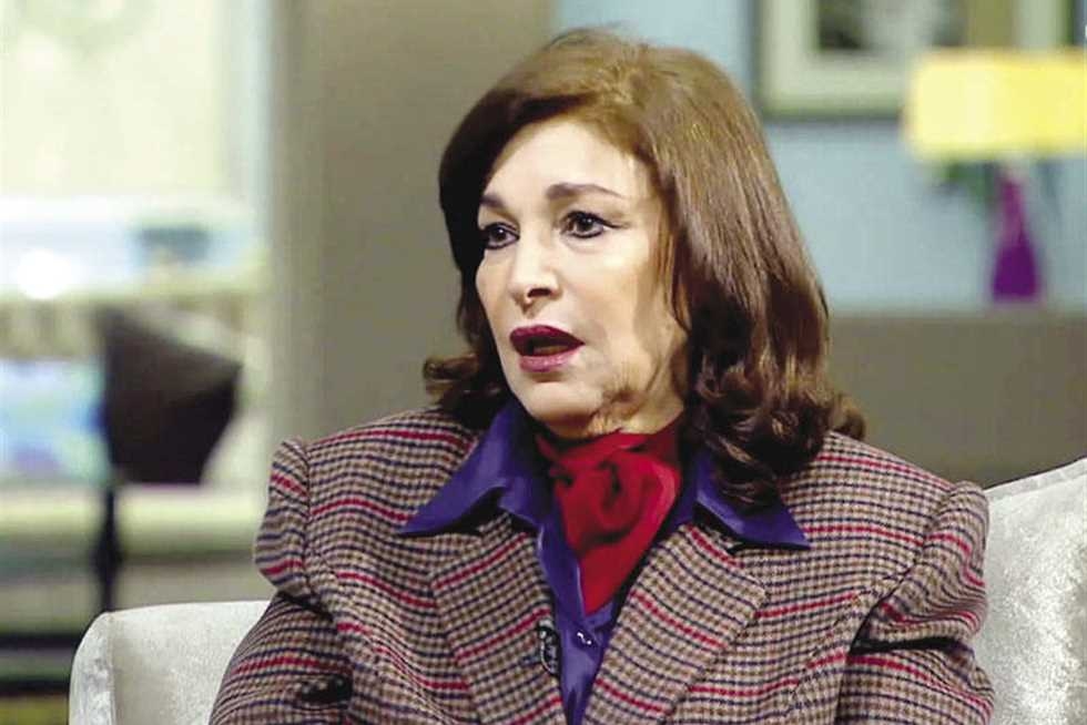 نادية رشاد: «أنا مش محجبة ولا صغيرة عشان أثير الفتن» (فيديو)