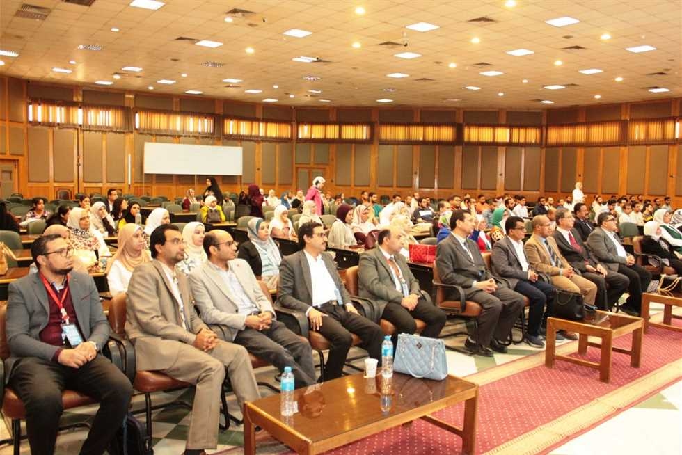 انطلاق المؤتمر السنوي ال14 لقسم الأمراض الصدرية بجامعة أسيوط