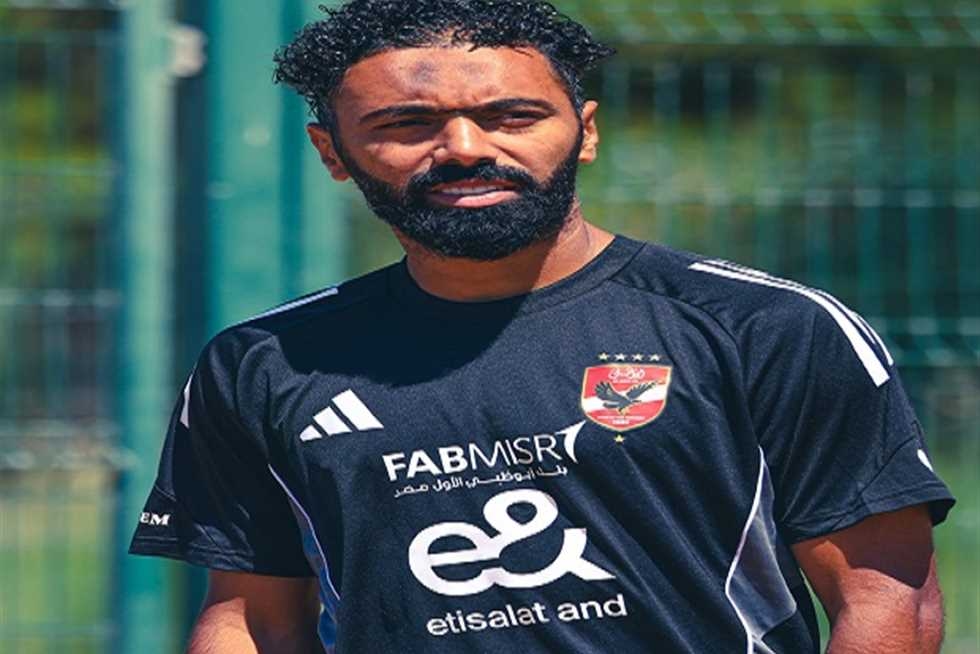 أحمد حسن يكشف مفاجأة بشأن مستقبل حسين الشحات مع الأهلي