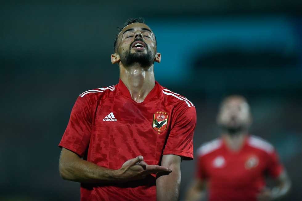الأهلي يحاصر عبدالقادر «بورقة قاتلة».. والزمالك يرد على مزاعم التجميد