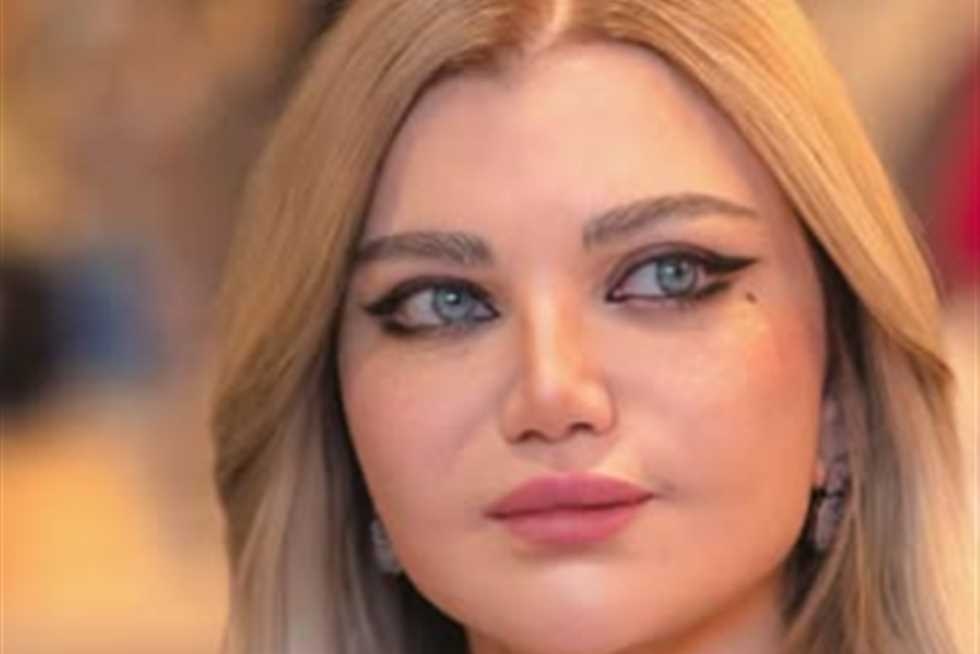 بعد تصريحاته ل أنغام.. ياسمين الخطيب لمصطفى كامل: اللي عنده برد بيقفل موبايله