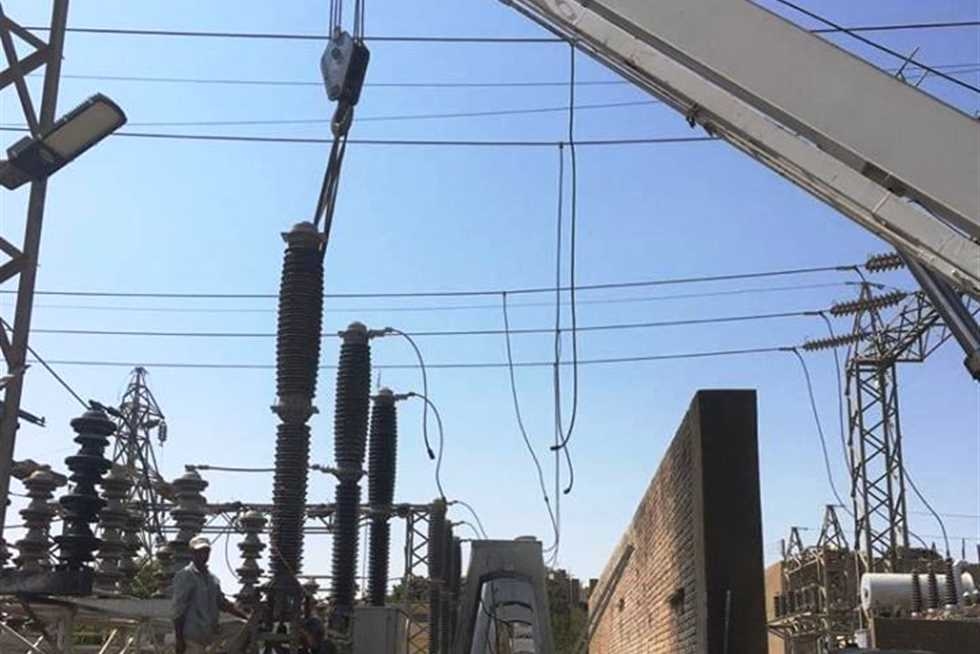 بعد حريق محطة الحصايا.. إعادة تشغيل الكهرباء بكامل طاقتها بمركز إدفو