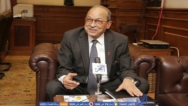 د.حماد عبدالله يكتب: الإهتمام "بالتراكم "المعرفى !!
