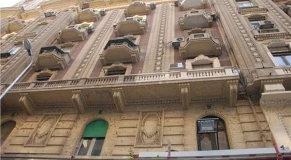 "هنعيش فين"؟.السيسي يُصدّق على قانون لطرد 15 مليون مصريا من وحداتهم السكنية إلى الشوارع