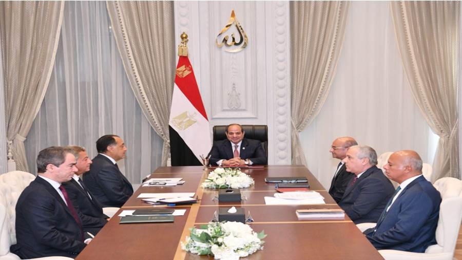 الرئيس السيسي يوجه بوضع خارطة طريق شاملة لتطوير الإعلام المصرى