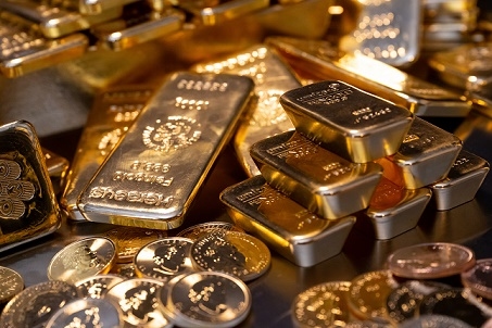 مستشار وزير التموين: توقعات بوصول أوقية الذهب ل 4500 دولار
