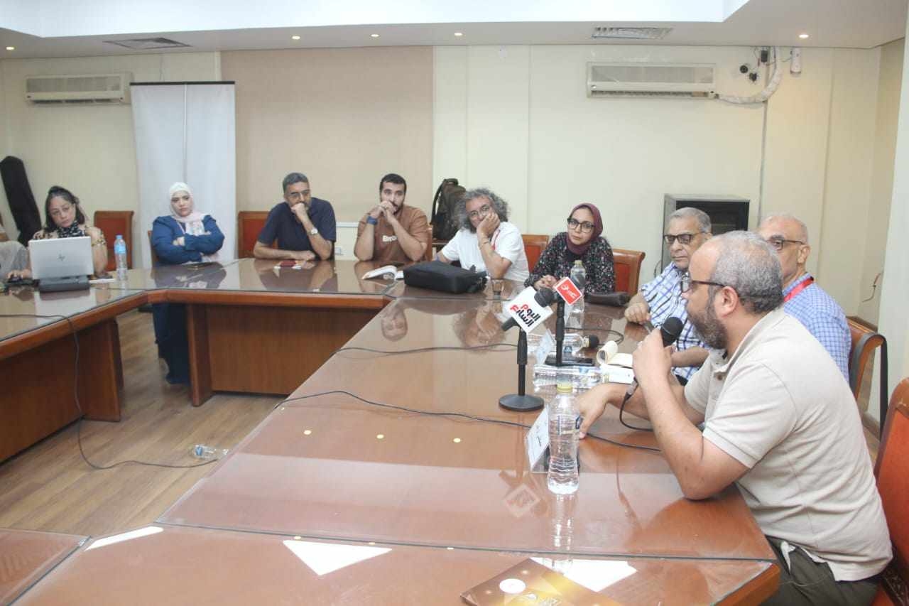 وصلة بين جيلين.. حمدي أبو العلا ومصطفى إبراهيم في ندوة المهرجان القومي للمسرح
