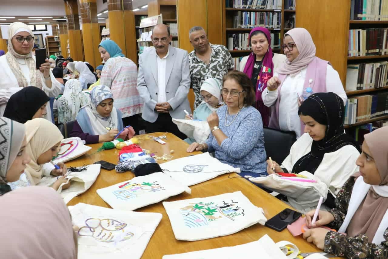 مكتبة القاهرة الكبرى تستقبل فعاليات الملتقى 21 لثقافة وفنون المرأة