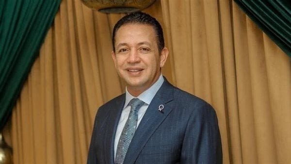 محمد سلامة يعلن انتهاء أزمة مرتبات العاملين بالاتحاد السكندري ويجتمع بلاعبي السلة والقدم