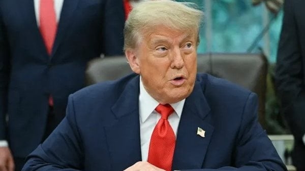 موقع أمريكي: إدارة ترامب تخضع موظفي الاستخبارات لاختبارات كشف الكذب