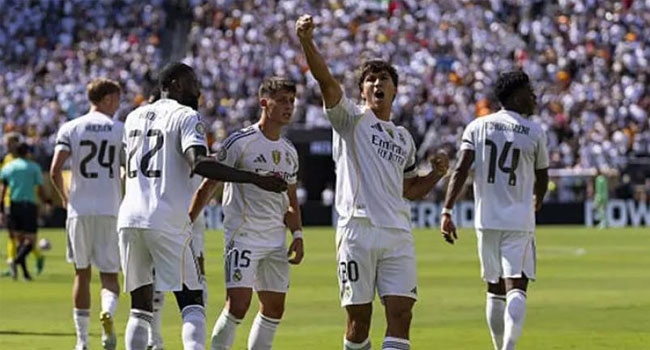 ريال مدريد يصارع الزمن لتأجيل لقاء أوساسونا