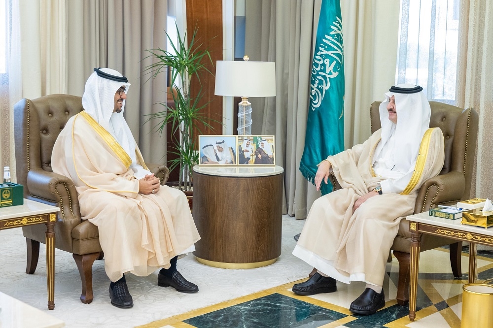 سعود بن نايف يطّلع على إنجازات غرفة الشرقية ويستقبل مدير فرع المركز الوطني للرقابة على الالتزام البيئي
