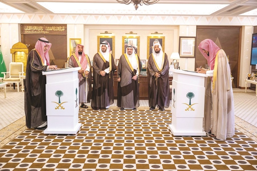 أمير القصيم يشكر القيادة على تسمية مركز الملك عبدالعزيز للمؤتمرات