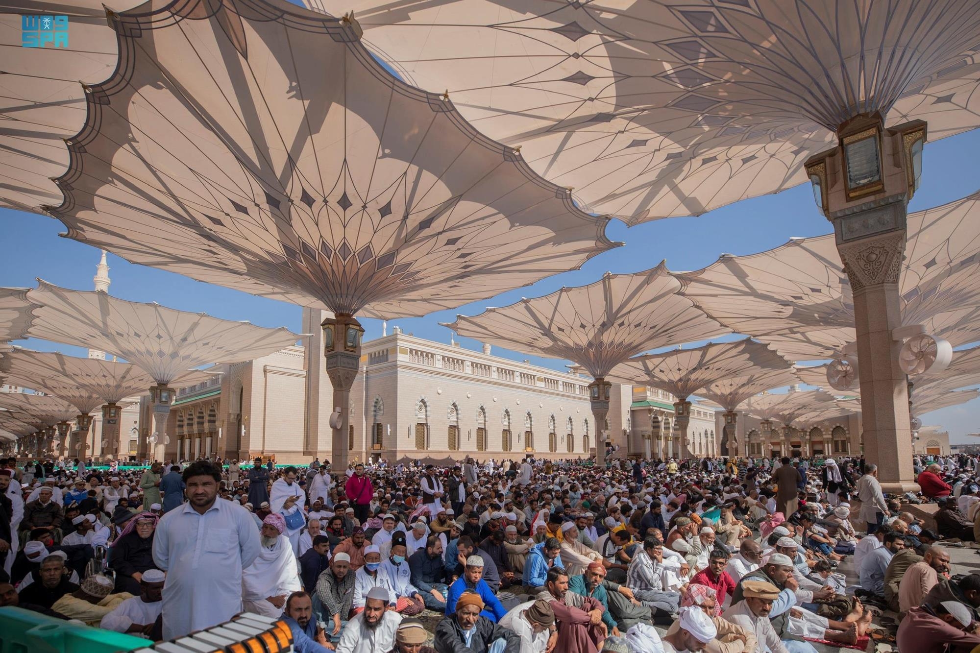 الحذيفي: تقوى الله طريق النجاة والصراط أعظم ساعة كرب