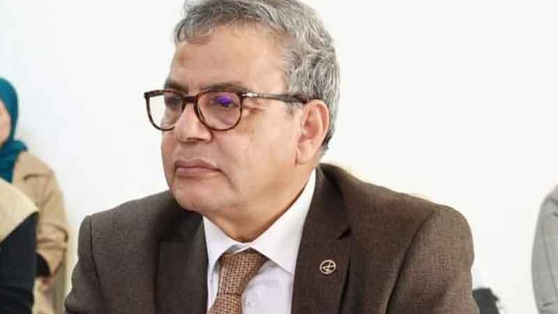 عائدات التحويلات والسياحة