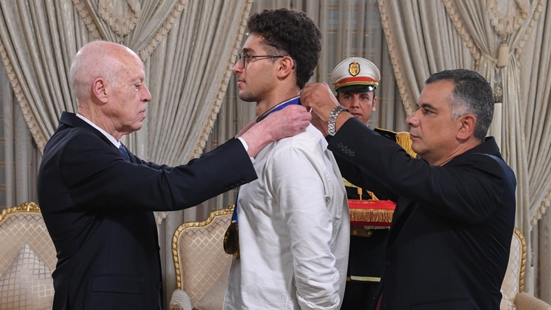 بطل العالم للسباحة احمد الجوادي: "استقبالي من قبل رئيس الجمهورية رسالة تحفيز على مزيد التألق"