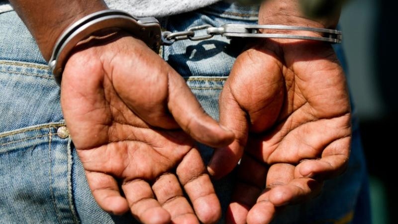 الزهروني: عصابة تُعنف مواطناً وتفتك دراجته وهاتفه... والأمن يتدخل