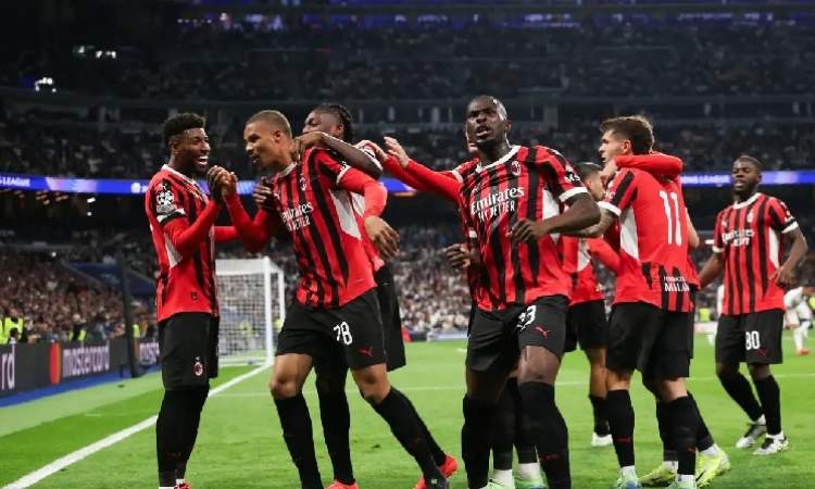 23 لاعبًا يرحلون و7 صفقات تعيد بناء ميلان