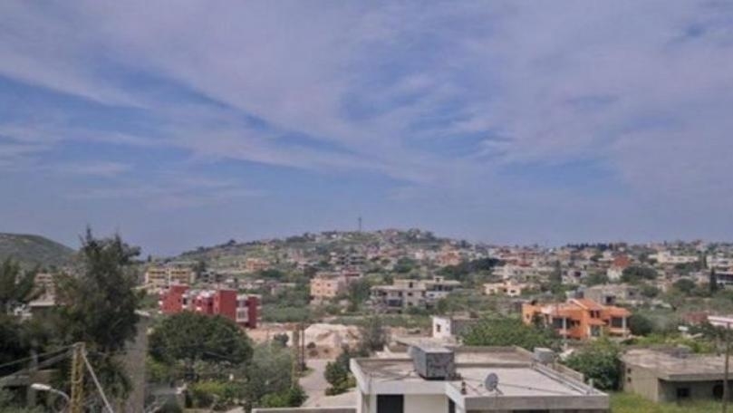 17 Apr 2025 14:38 PM نجا من قنبلة... في حديقة منزله!