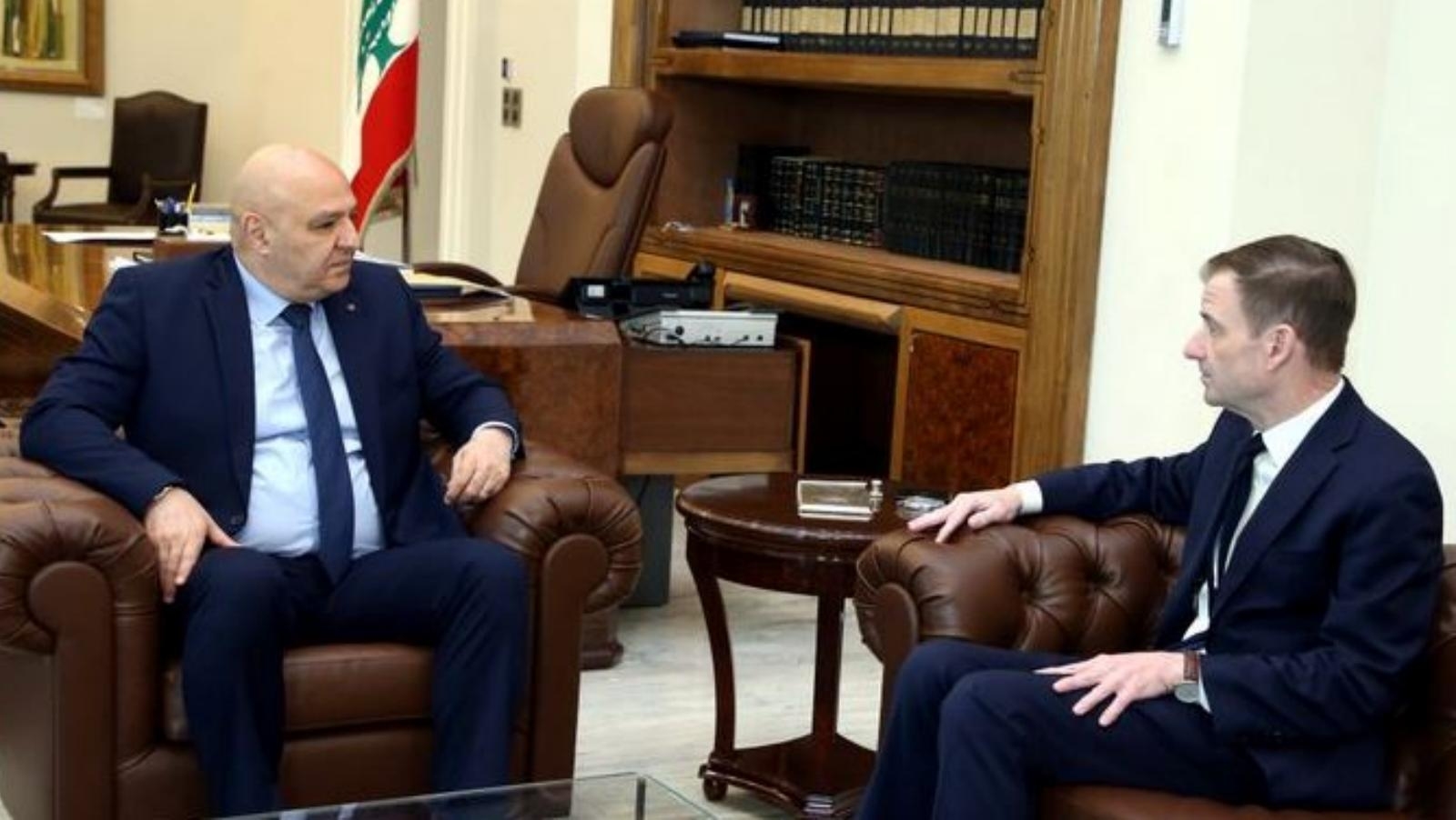 Aoun holds diplomatic, economic meetings at Baabda Palace