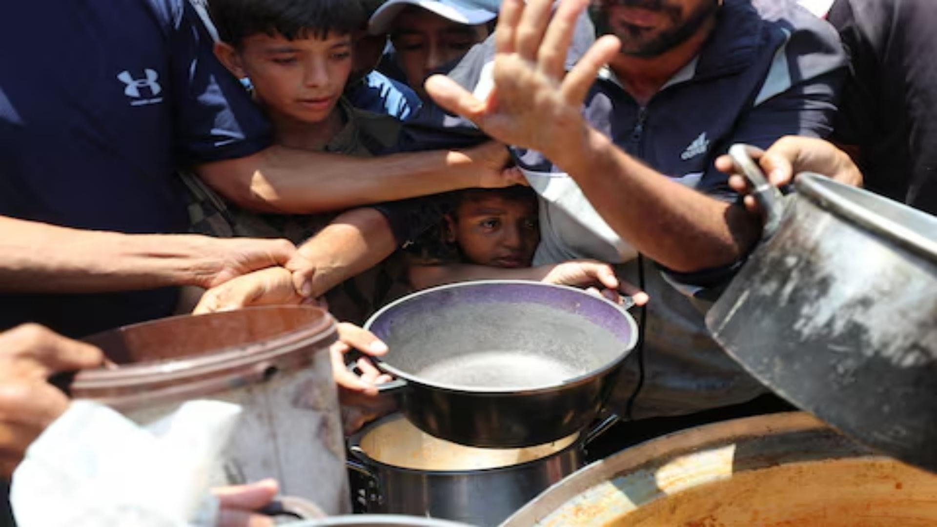 UN Rights Office: Weaponisation of Food in Gaza Constitutes War Crime