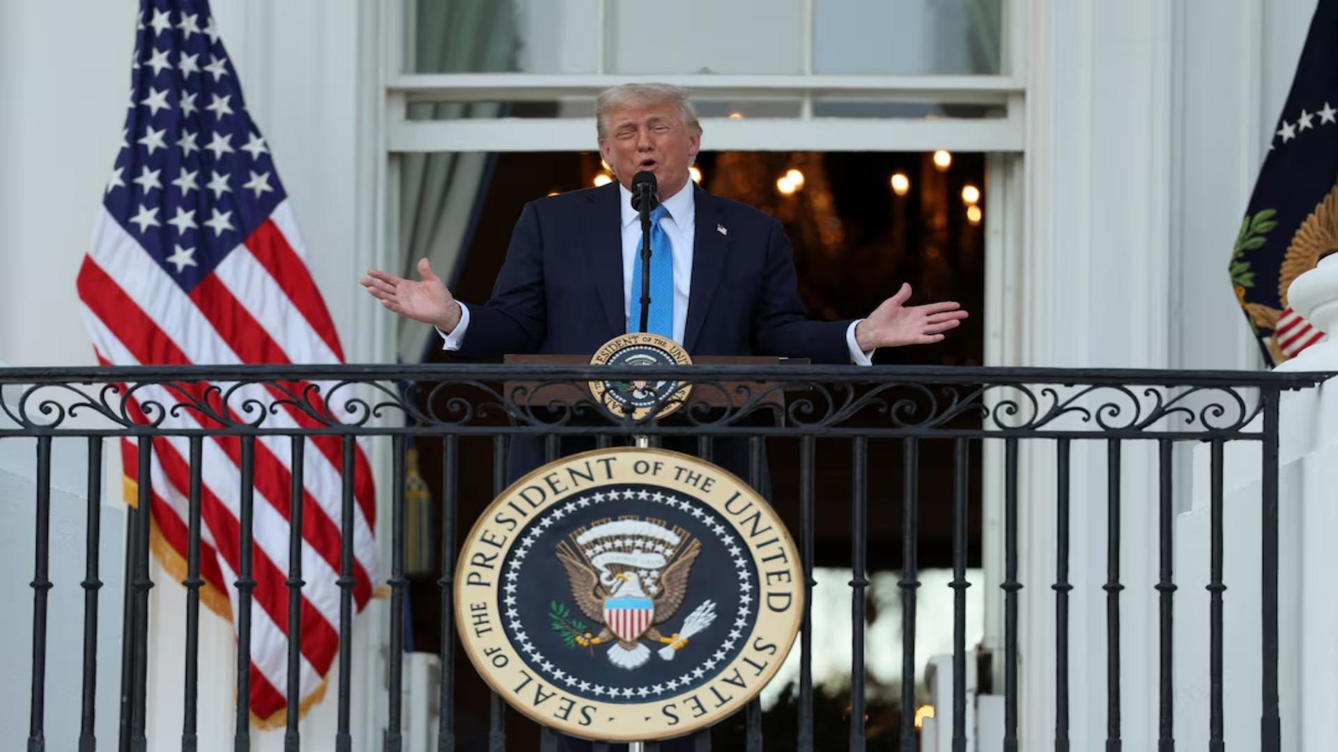 Trump Reinstates US Travel Ban, Bars Citizens from 12 Countries