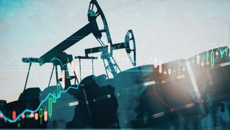 أسعار النفط تهبط رغم المخاوف… فهل كسر 'أوبك+' المعادلة؟