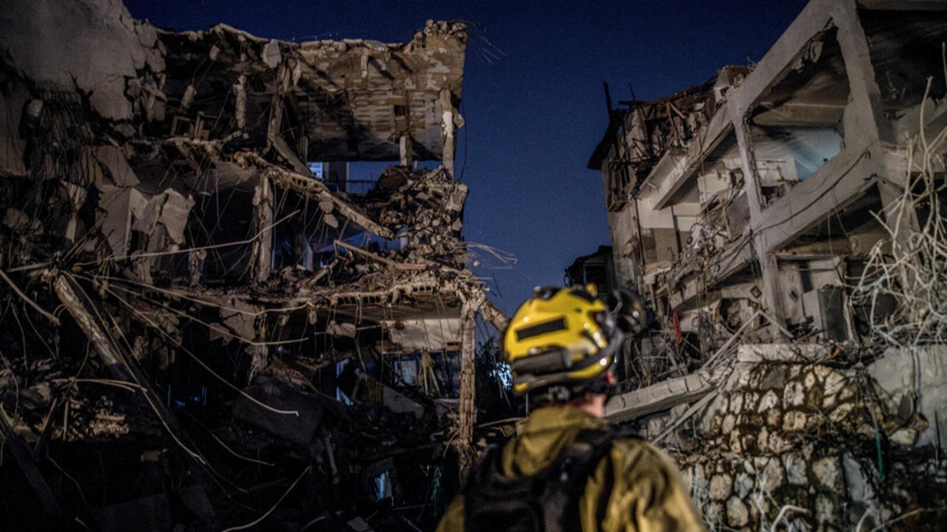 Watch: Israelis Without Shelters