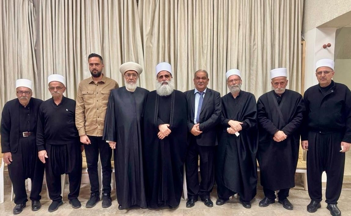 شيخ العقل: مساعي الاحتواء والاتفاق أنجع وأقوى من المواجهة بالسلاح