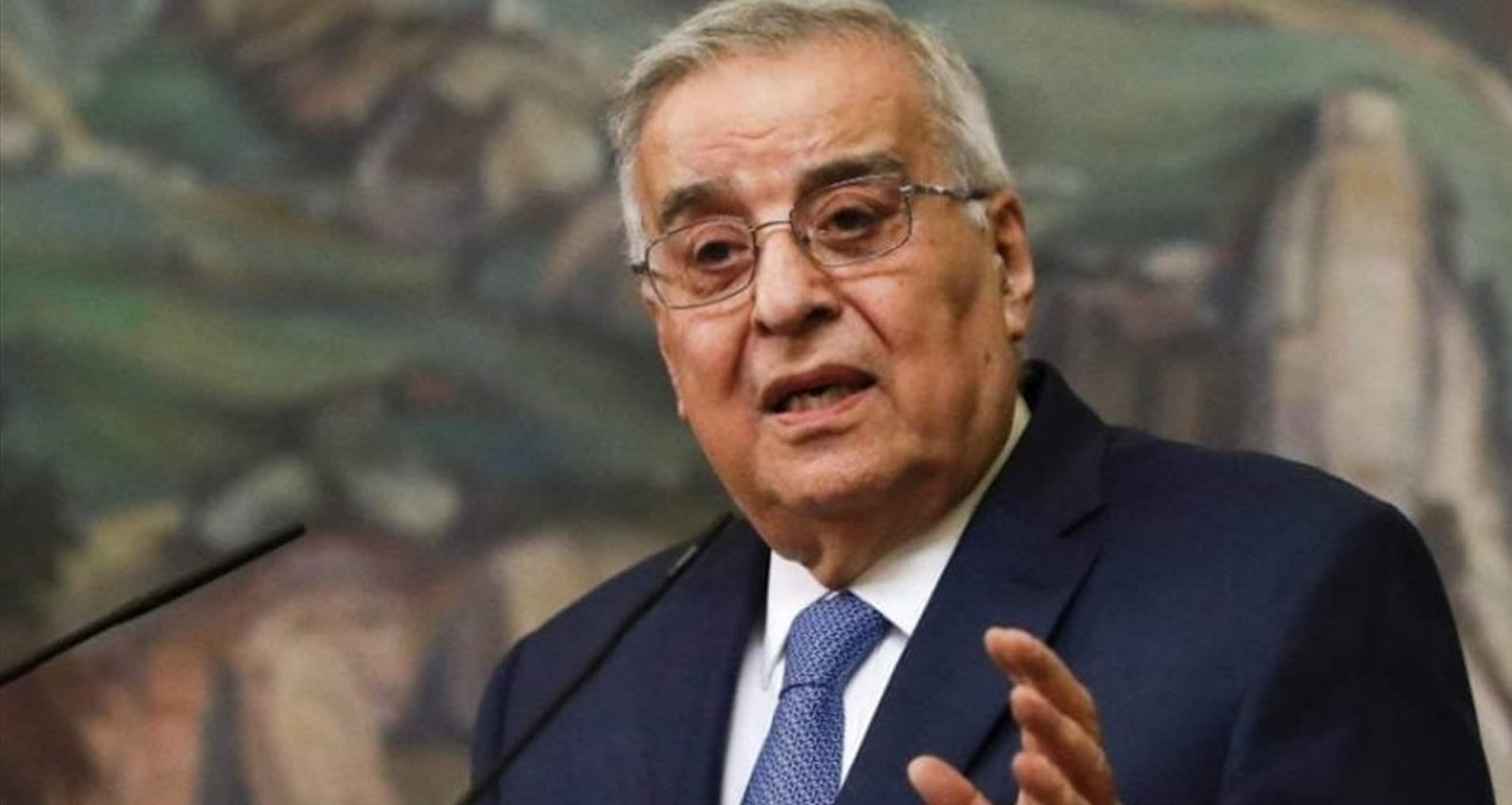 27 Jul 2025 19:38 PM خلال صلاة وداعه.. الرئيس عون يمنح بو حبيب وسام الاستحقاق المذهّب