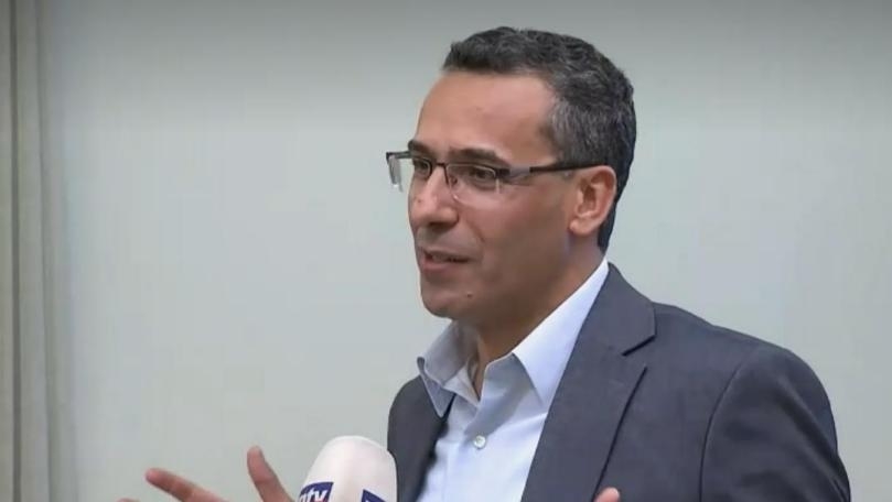 وزير الزراعة يعوّل على التحرك الأميركي للتهدئة: لا انتكاسة في ملف السلاح الفلسطيني