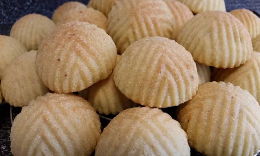 المعمول.. حلوى الأعياد وبهجتها