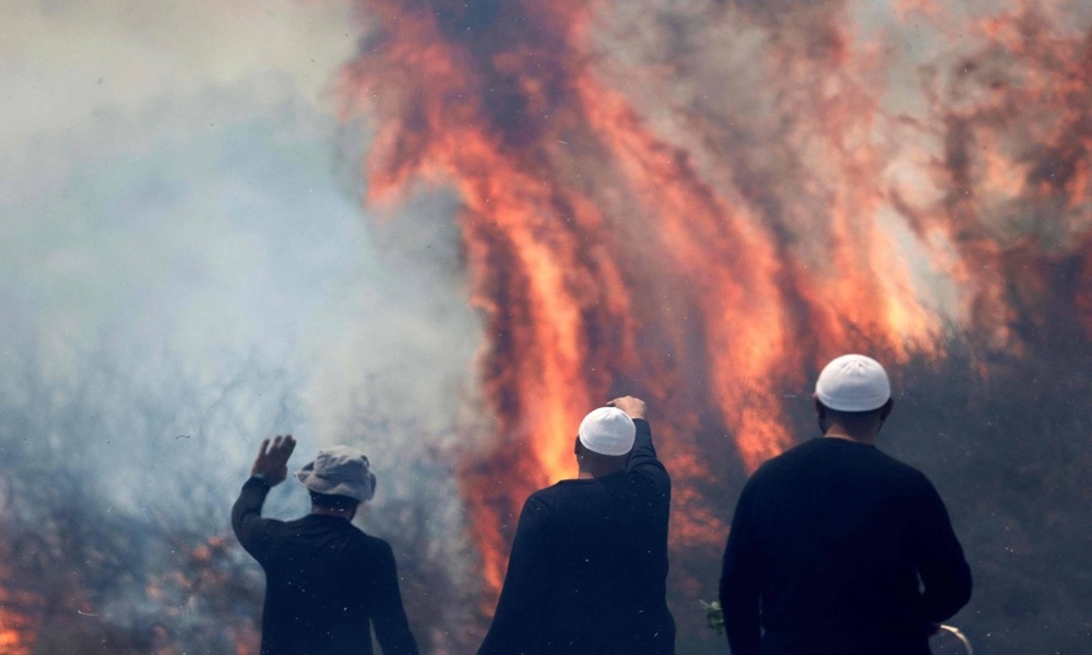 بالفيديو: انفجار قارورة غاز وحريق هائل في حاروف