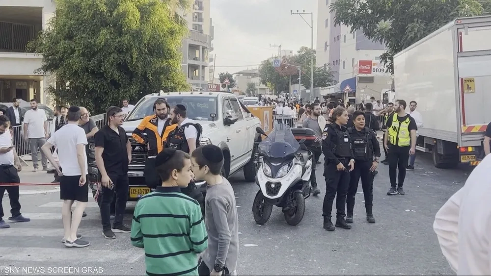 إيران تصعد بصواريخ 'فرط صوتية' وتهدد مفاعل ديمونا