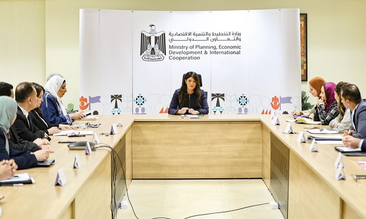 وزيرة التخطيط ترأس اجتماعًا تحضيريًا للجنة المصرية المجرية المشتركة للتعاون الاقتصادي والعلمي والفني