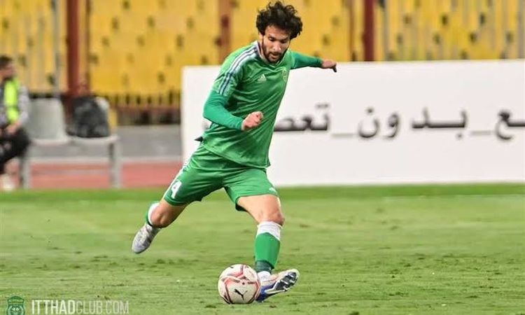 مصدر بالاتحاد السكندري يكشف حقيقة اختفاء محمود علاء وغيابه عن تدريبات الفريق
