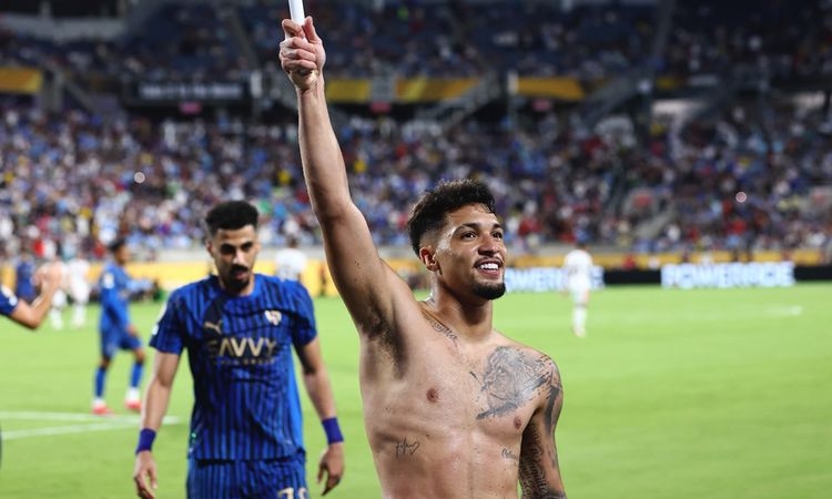بالتردد.. القنوات المفتوحة الناقلة لمباراة الهلال وفلومينيسي في كأس العالم للأندية 2025