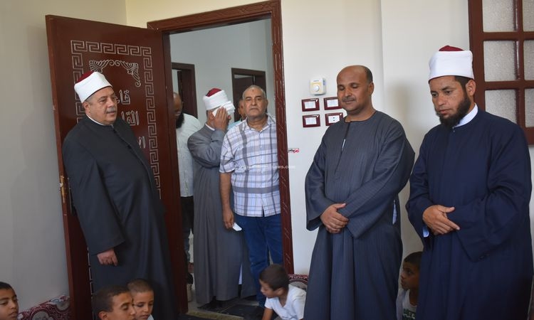 الأولى في سوهاج.. رئيسي قطاع المعاهد الأزهرية وشئون القرآن الكريم بالأزهر الشريف يشيدون بمدرسة دار الرحمن للقرآن الكريم بأولاد يحيى بدار السلام بسوهاج: منارة تشع الخير بأولاد يحيى "بلد العلم والقرآن"