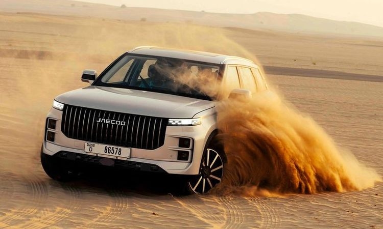 "جميل" و"شيري" توقعان اتفاقية لتوزيع سيارات "أومودا" و"جايكو" في العراق