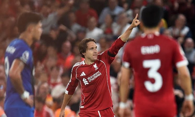 صلاح يسجل..ليفربول يهزم بورنموث برباعية في افتتاحية الدوري الإنجليزي