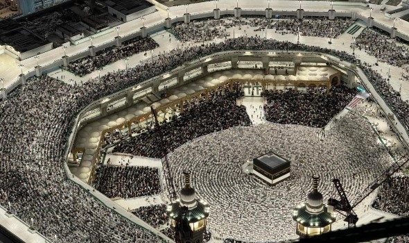 ميناء جدة يستقبل أولى طلائع حجاج 1446هـ