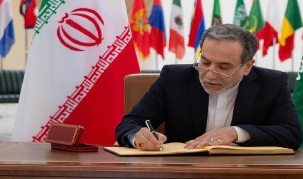 وزير الخارجية الايراني عباس عراقجي خلافات جوهرية مع الولايات المتحدة قبل جولة محادثات نووية في روما